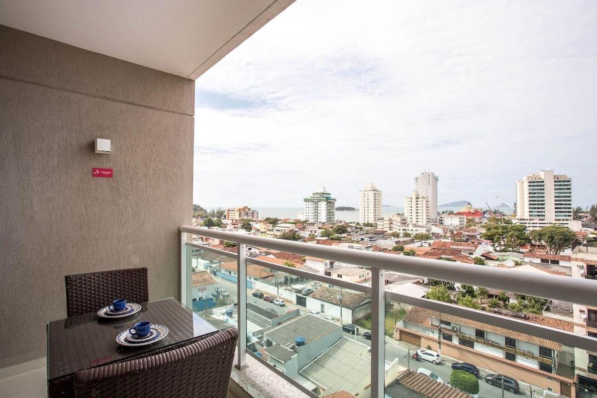 Conforto, praticidade e vista panorâmica em Macaé Exterior foto